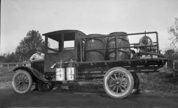 192420ford20fire20truck.jpg