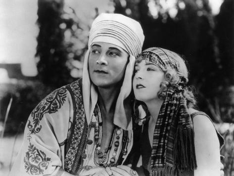 rudolph-valentino-and-vilma-banky-the-son-of-the-sheik-1926.jpg