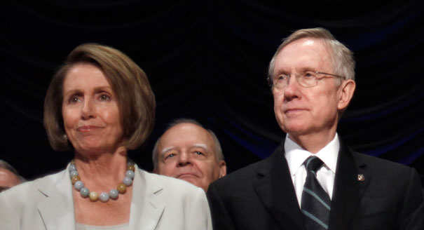 110121_pelosi_reid_suit_ap_605.jpg