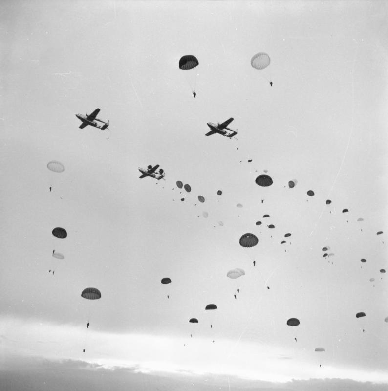 16th_Airborne_Division_1953.jpg