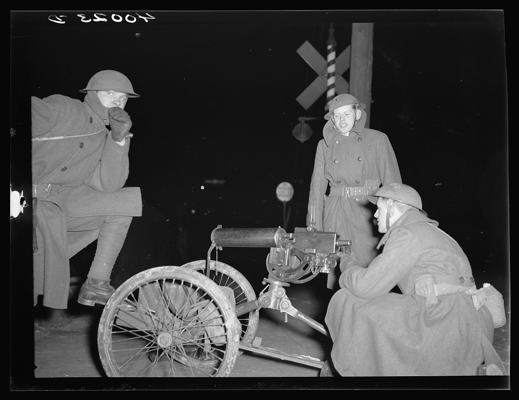 Flint_Sit-Down_Strike_National_Guard.jpg