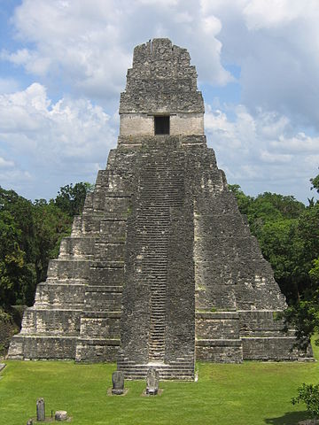360px-Tikal_Temple1_2006_08_11.JPG