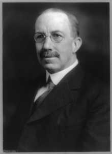 220px-Wayne_Bidwell_Wheeler,_half-length_portrait.png