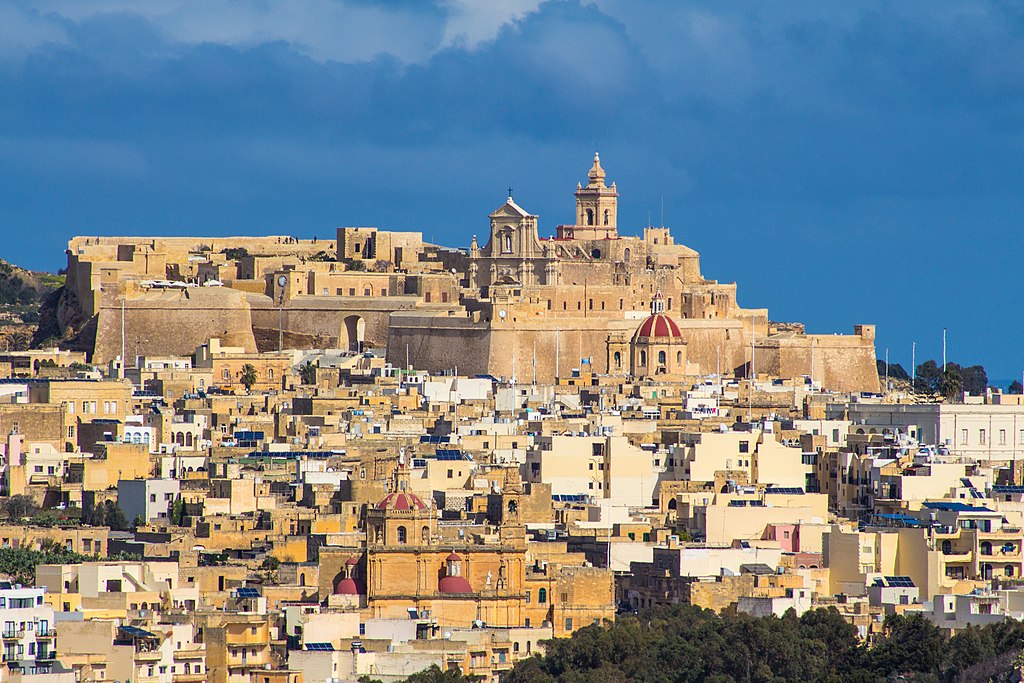 1024px-Citadel-Gozo.jpg