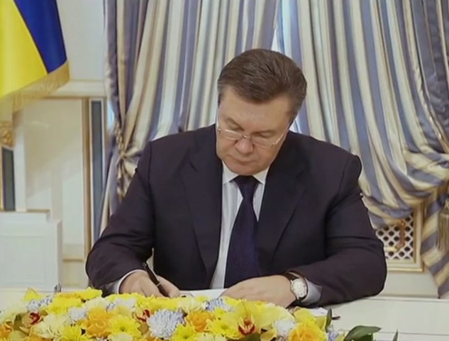 Viktor Yanukovych fled the country on the night of 21–22 February, but claiming the presidency sometime after that. Officially deprived of the title on 18 June 2010.
