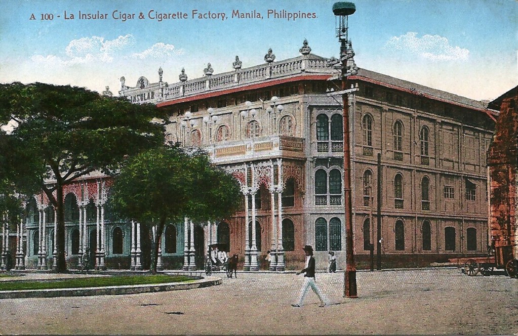 1906-1907 Philippines - La Insular Cigarette & Cigar Factory.jpg