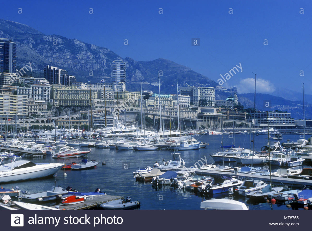 1988-puerto-historico-hercules-monte-carlo-horizonte-principado-de-monaco-mt8755.jpg