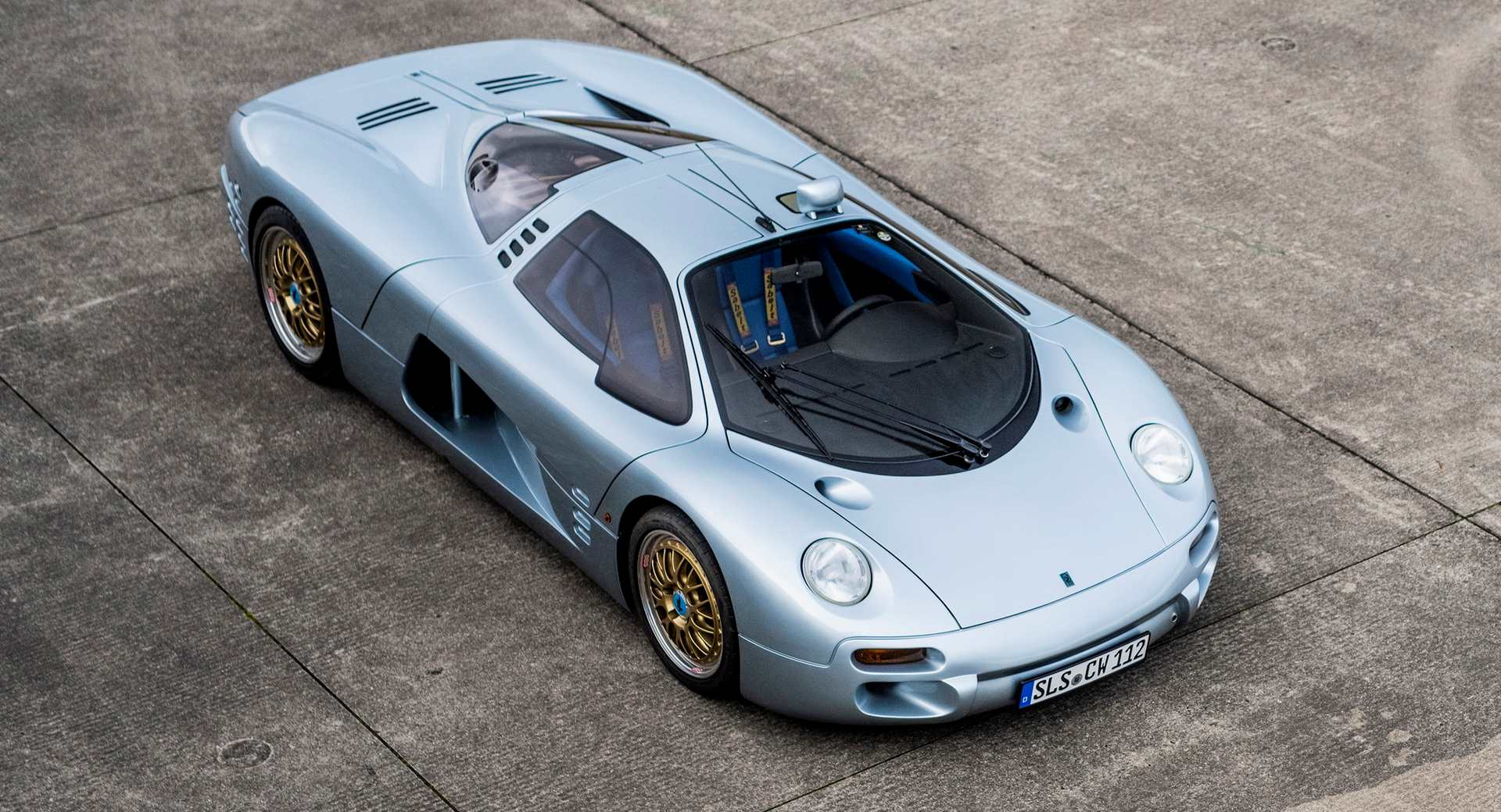 1993-Isdera-Commendatore-112i-00S.jpg