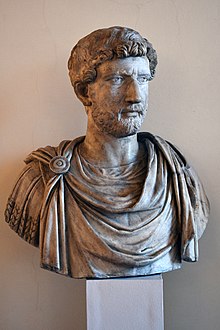 220px-Busts_of_Hadrianus_in_Venice.jpg