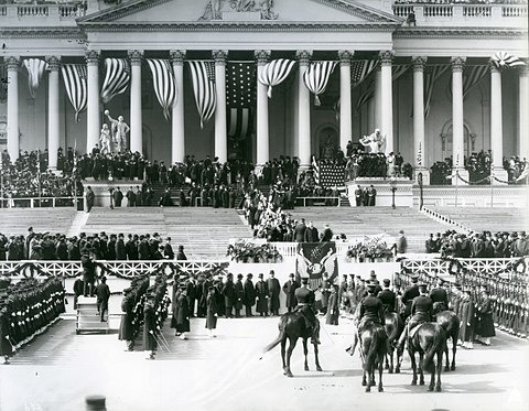 480px-Flickr_-_USCapitol_-_Inaug.jpg