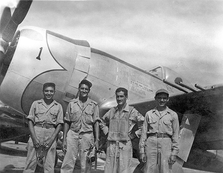 772px-Aztec_Eagles_P-47D - Capt. Radamés Gaxiola stands in front of his P-47D with his mainten...jpg