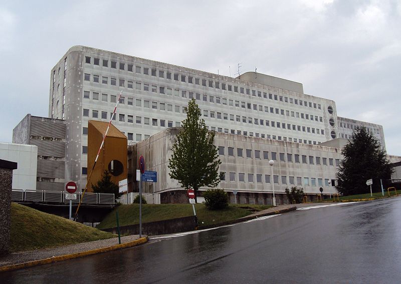 800px-Hospital_do_Meixoeiro,_Vigo.jpg