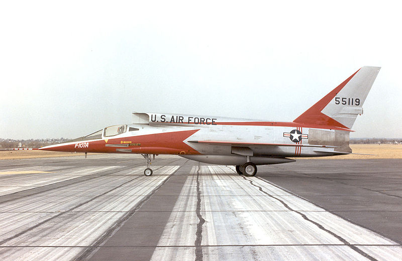 800px-North_American_F-107A.jpg
