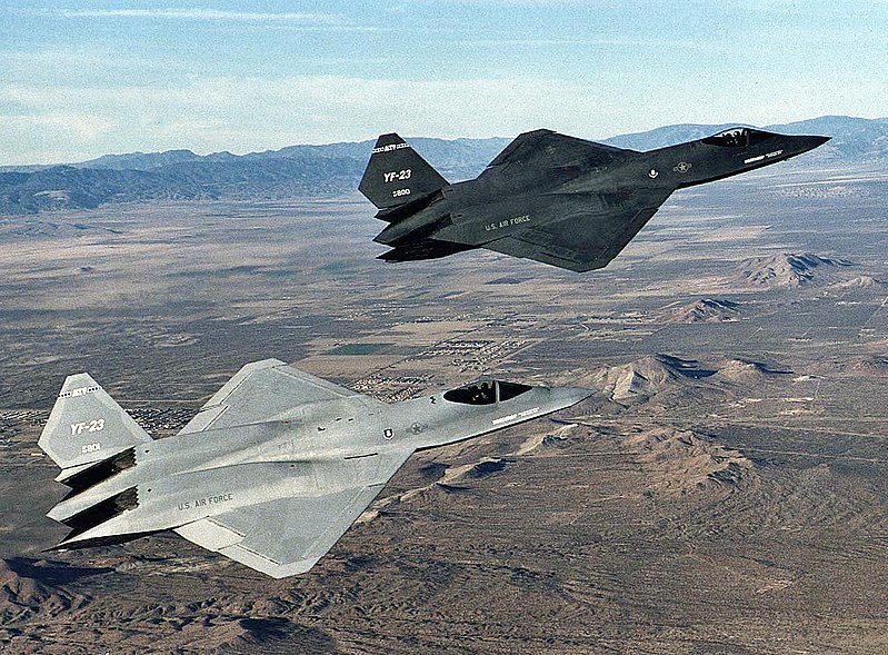 800px-Northrop_YF-23_DFRC.jpg