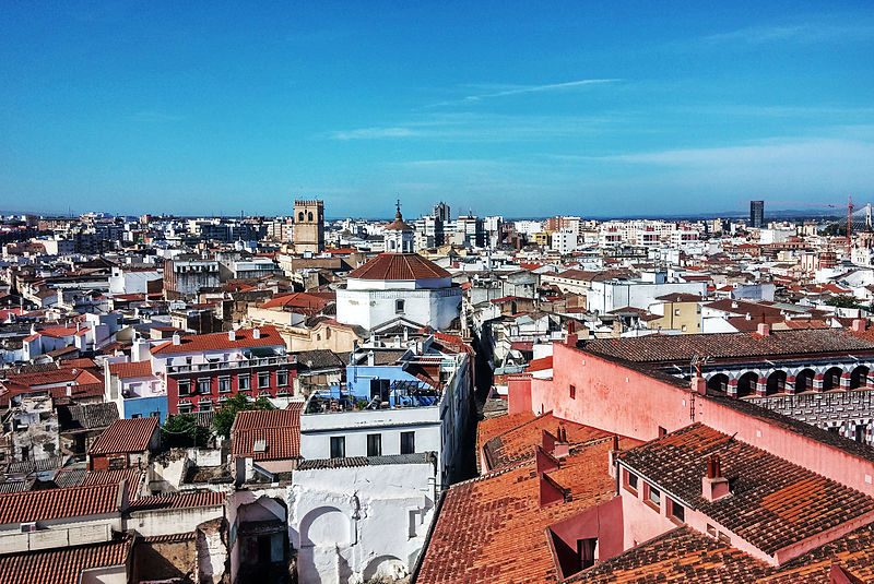 800px-Vista_de_Badajoz_desde_la_Torre_Espantaperros.jpg