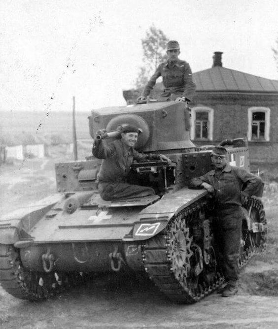 8AkwORx - Hungarian M3 Stuart.png