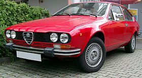 Alfa_Romeo_Alfetta_1974.jpg