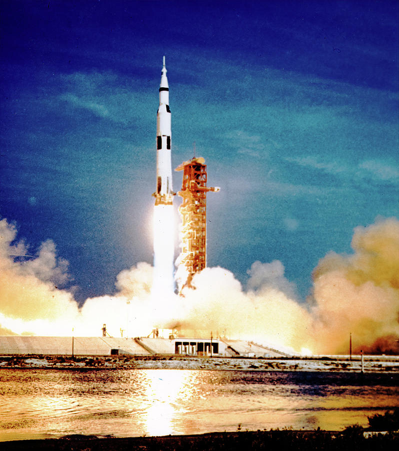 Apollo 11 Launch.jpg