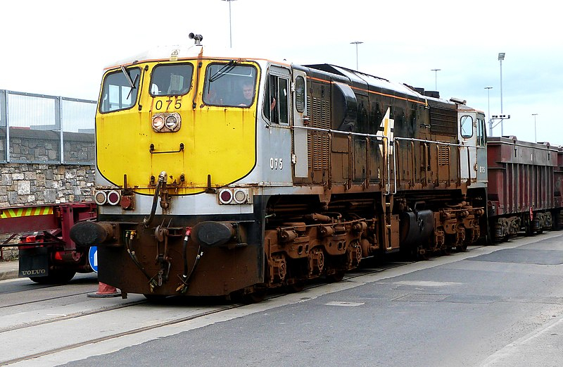 Córas_Iompair_Éireann_Class_71_N°_075.jpg