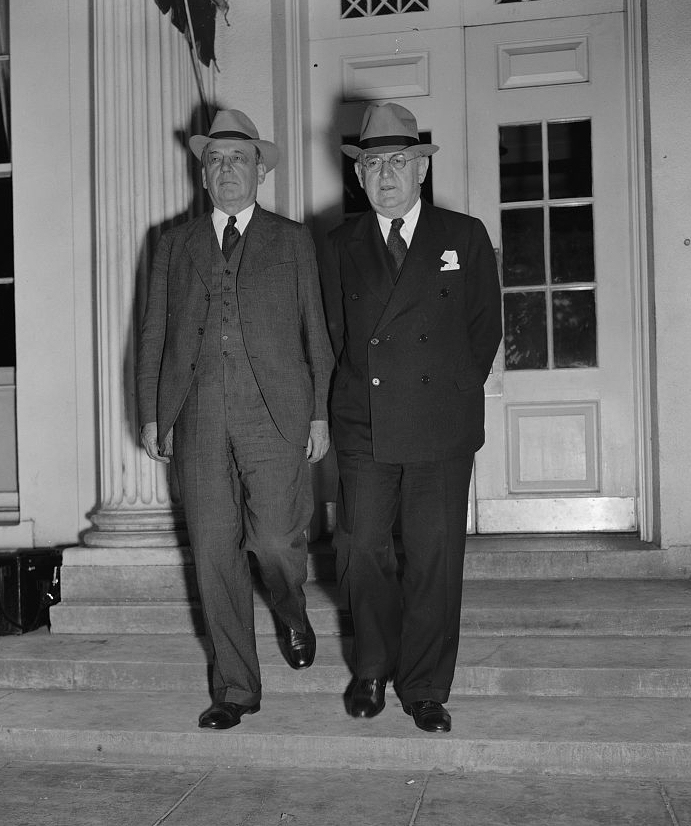 Charles_Merriam_and_Louis_Brownlow_-_White_House_-_1938-09-23.jpg