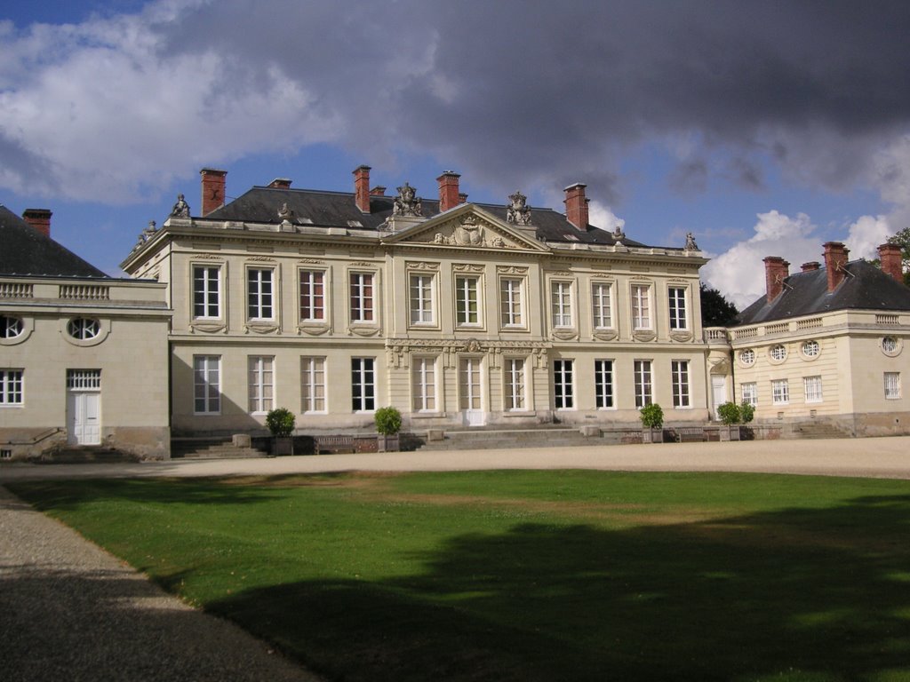 Chateau Louis XVI.jpg