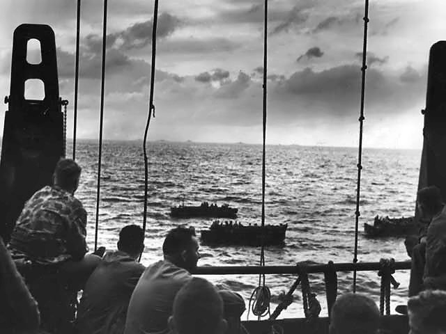 Coast_Guard_manned_combat_transport_at_Tarawa.jpg