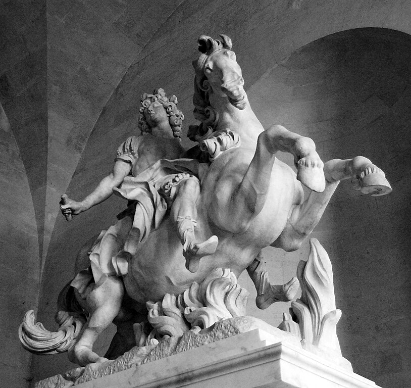 Equestrian_Statue_of_King_Louis_XIV_by_Bernini.JPG