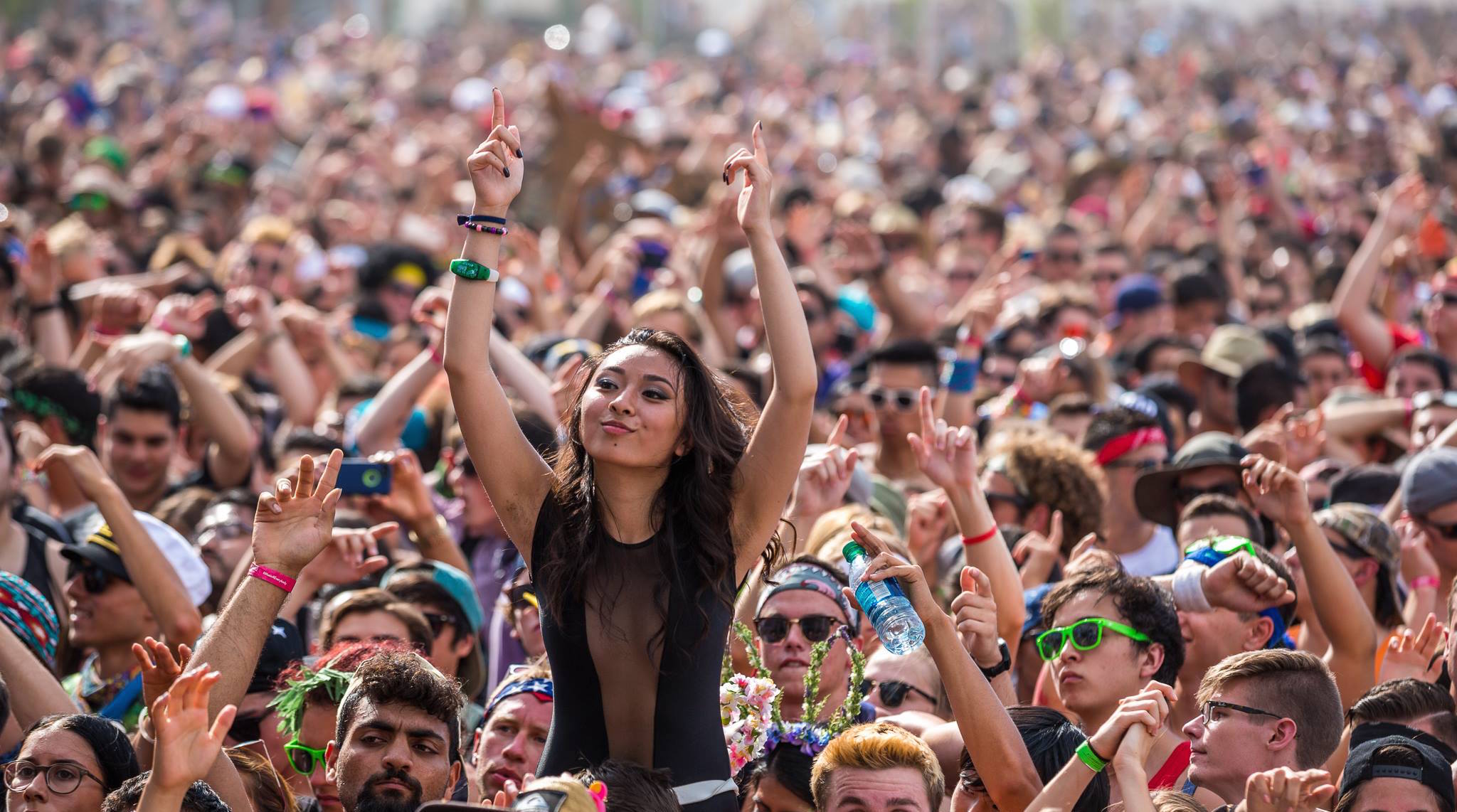 hard-summer-2015_crowd-shot_aLIVE-Coverage.jpg