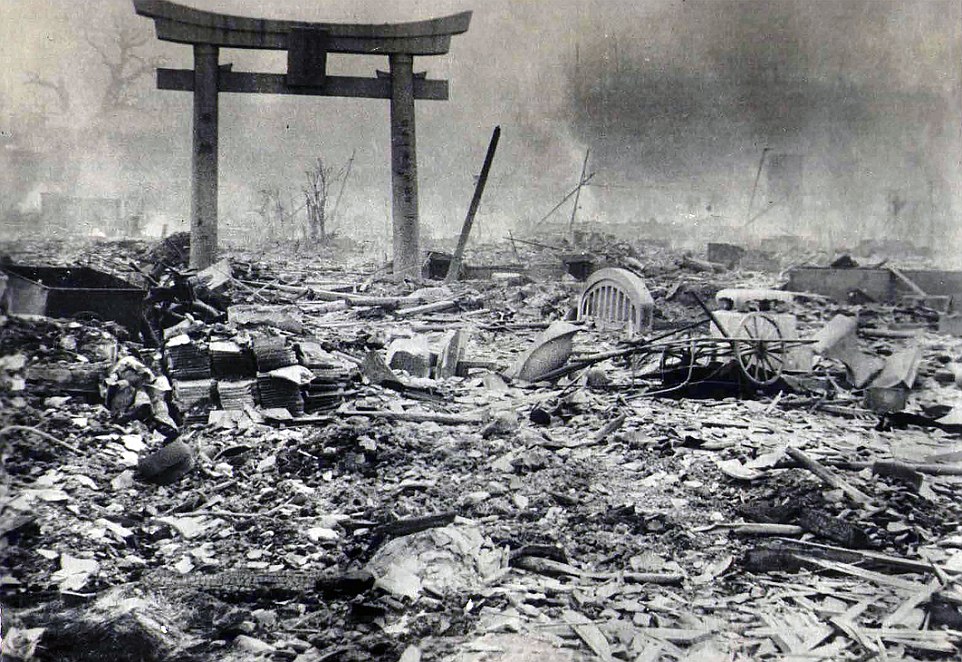 Hiroshima_were_left_standing_-a-96_1438857513539.jpg