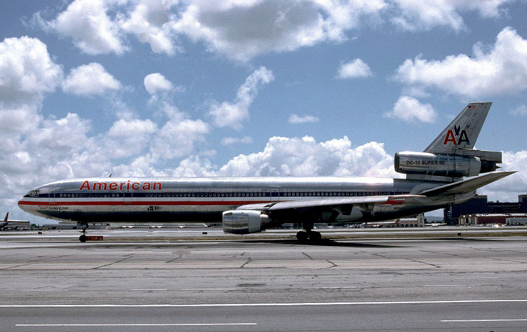 McDonnell Douglas DC-10-60 Super Sixty Earlier American Airlines no winglets.jpg