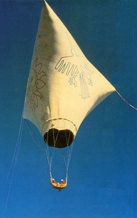 Nazca_Balloon_In_Flight_Large.jpg