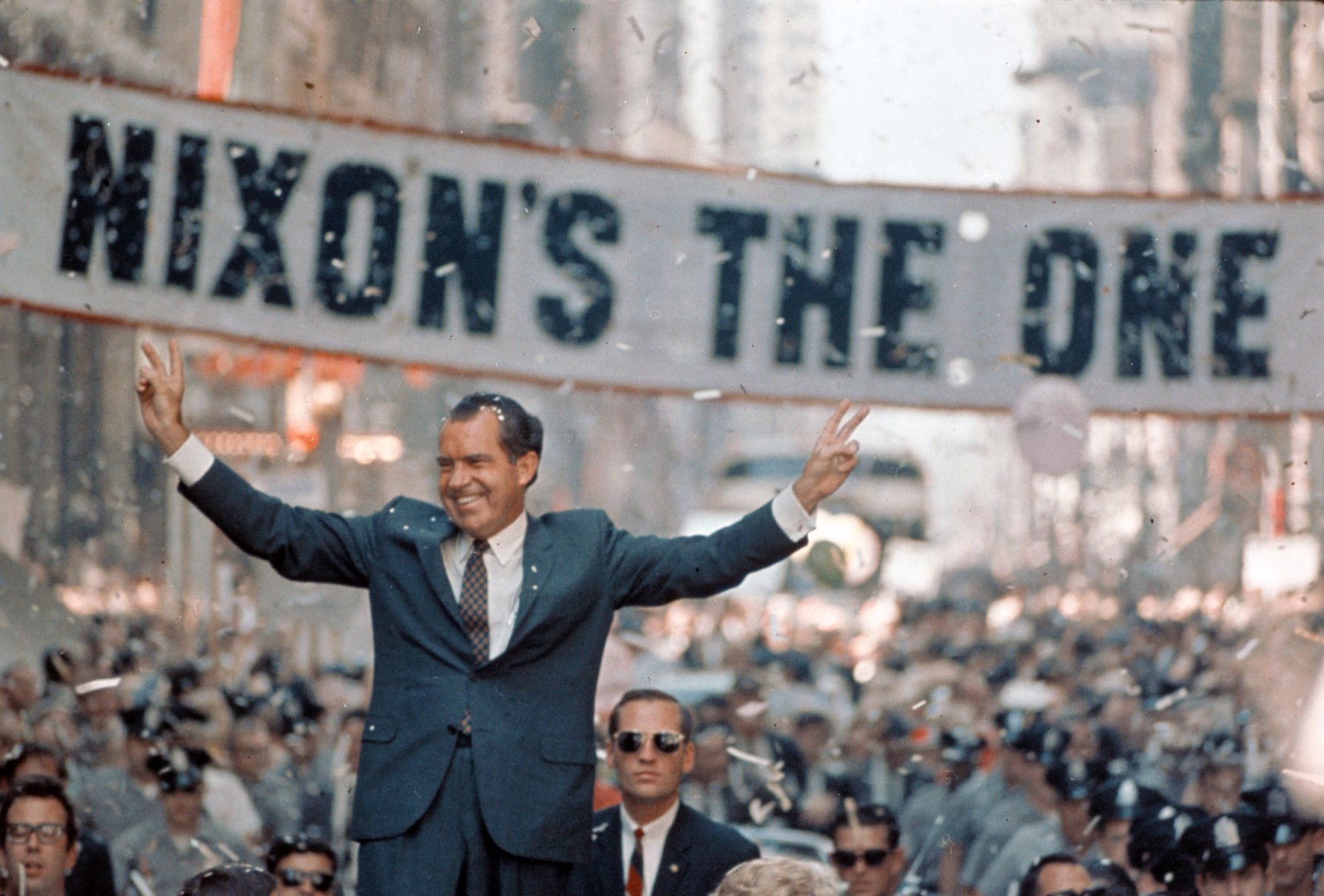 Nixon In Chicago.jpg