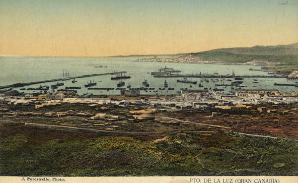 Port of La Luz in 1912. This was to be primary landing site for the invading Canadian forces.jpg