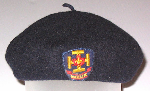 scouts Cub blue wool beret with the badge of promise (embroidered on canvas).jpg