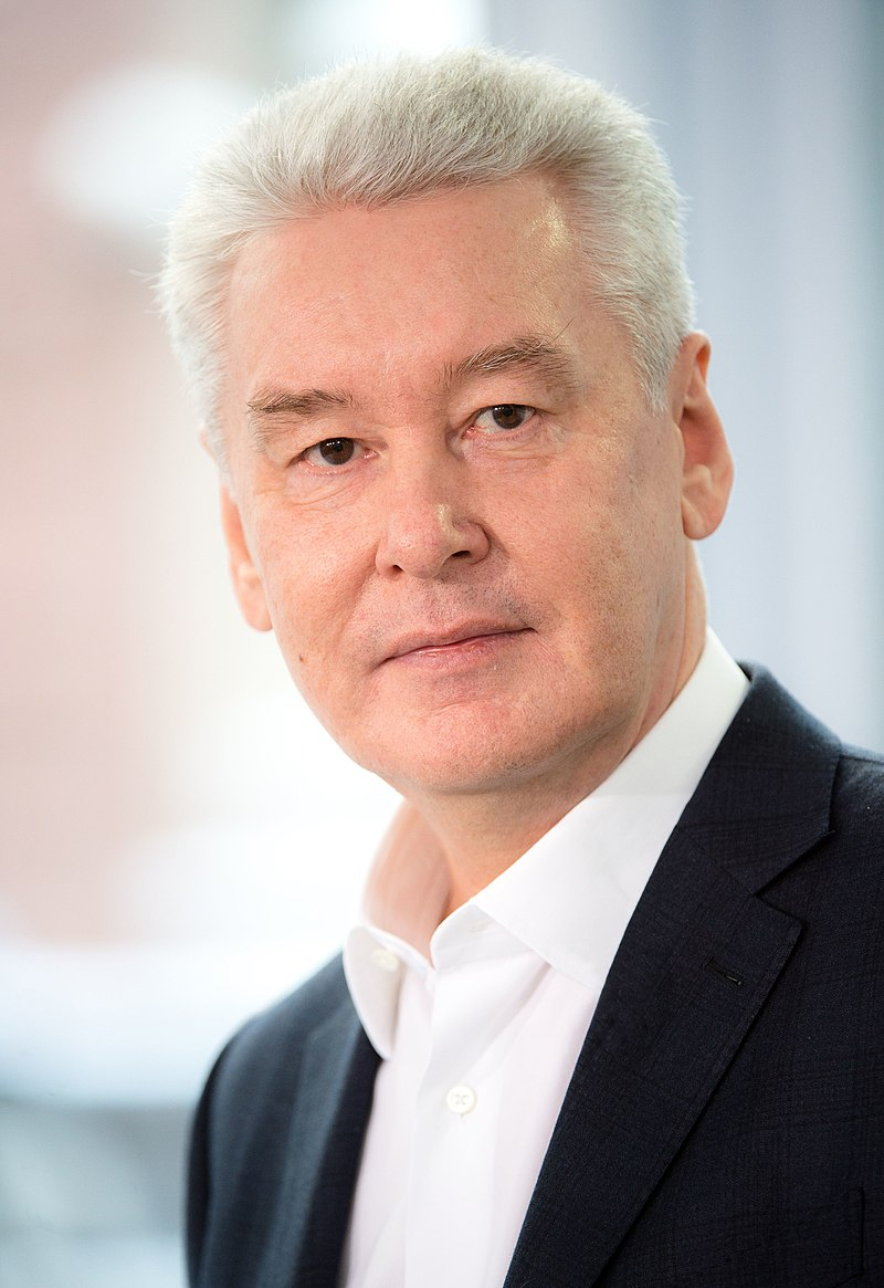 Sergey_Sobyanin_portrait.jpg