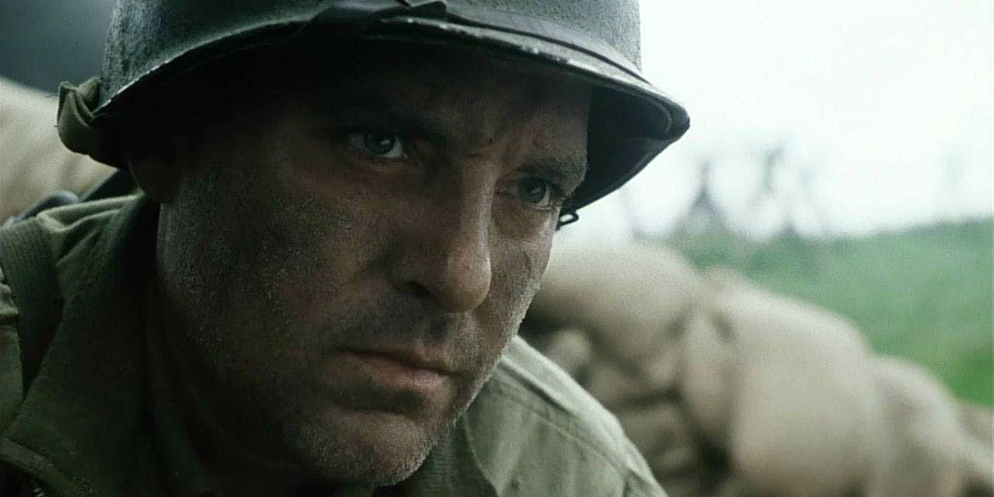 Tom-Sizemore-in-Saving-Private-Ryan.jpg