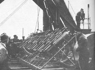 U-511-loading-launcher.jpg