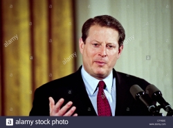 vice-president-al-gore-during-an-event-in-the-east-room-of-the-white-C7Y83C.jpg