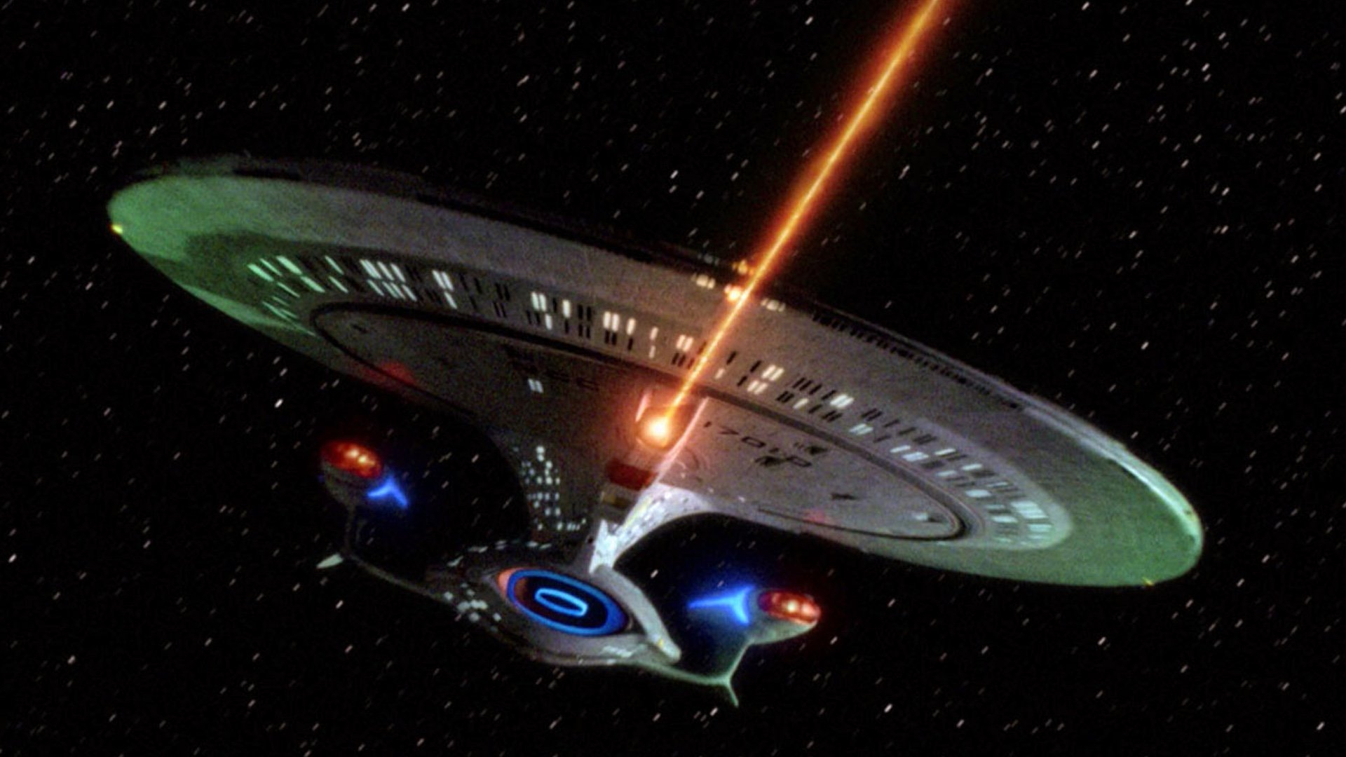 video-explores-how-enormous-the-uss-enterprise-d-is-from-star-trek-the-next-generation.jpg