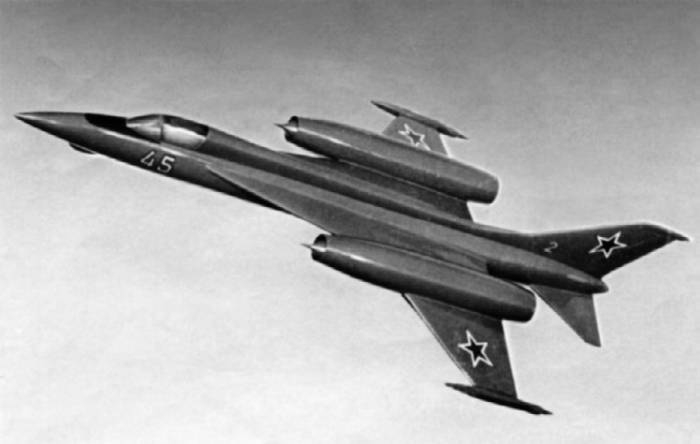 Yak-45I.jpg
