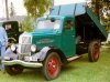 Reo_Speed_Wagon_Truck_1939.jpg