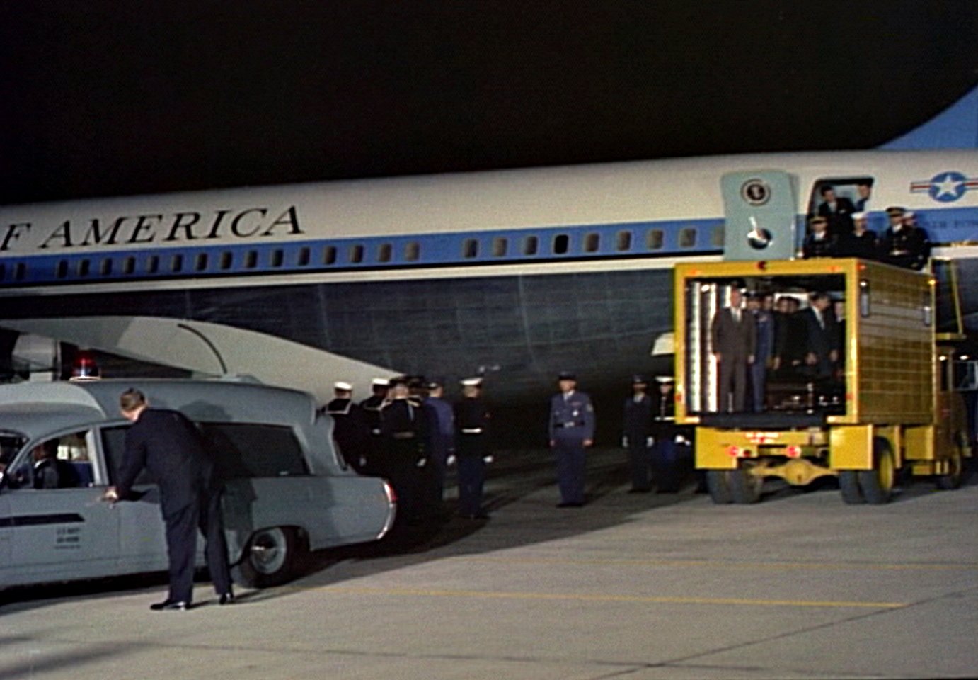JFKs-Body-Arrives-In-Washington-On-11-22-63-Color-Photo-1.jpg