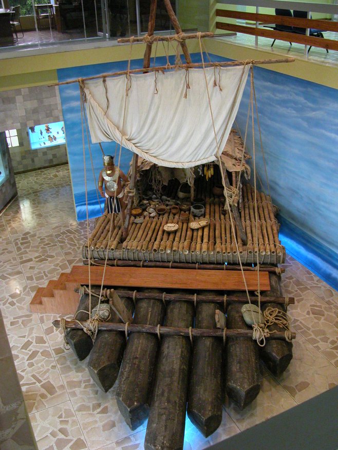 Ancient_Balsa_Raft_found_in_Bahia_Museum_Ecuador_t658.jpg