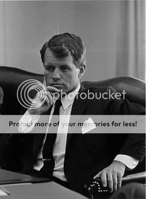 Robert_F_Kennedy_1964.jpg
