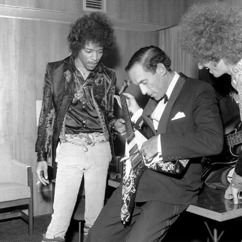 jimi-hendrix-with-jeremy-thorpe-at-the-royal-festival-hall-back-stage-september-1967.jpg