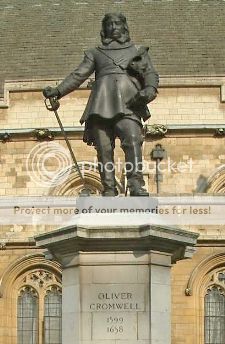 Oliver_Cromwell_-_Statue_-_Palace_of_Westminster_-_London_-_smalljpg_zps4026183c.jpg