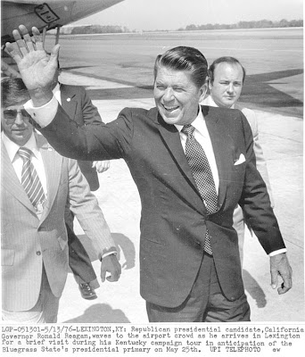 1997AV27_2960.+Reagan+1976.jpg