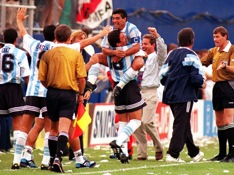 Maradona-Argentina-World-Cup-USA-1994-22_2388363.jpg
