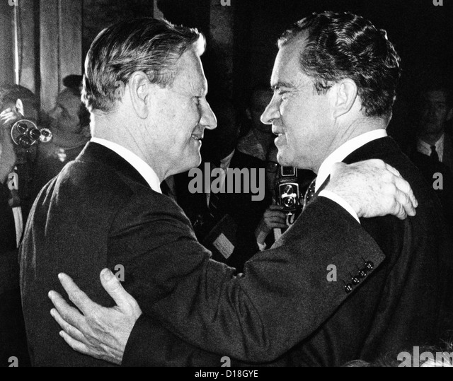 new-york-governor-nelson-rockefeller-and-former-vice-president-richard-d18gye.jpg