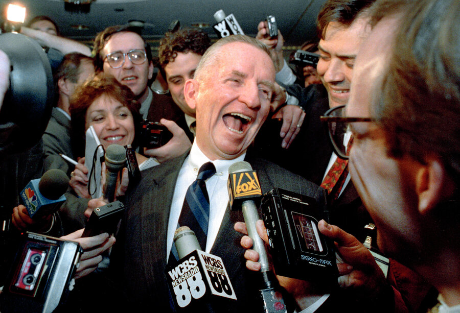 perot-1992-ap_custom-8b26c924fa30b07be7c443141040501de3470bf3-s900-c85.jpg